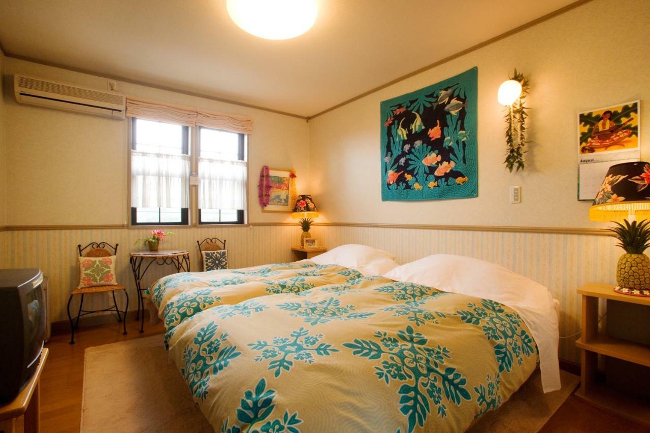 ペンションカパルア軽井沢 Hotell Karuizawa Eksteriør bilde